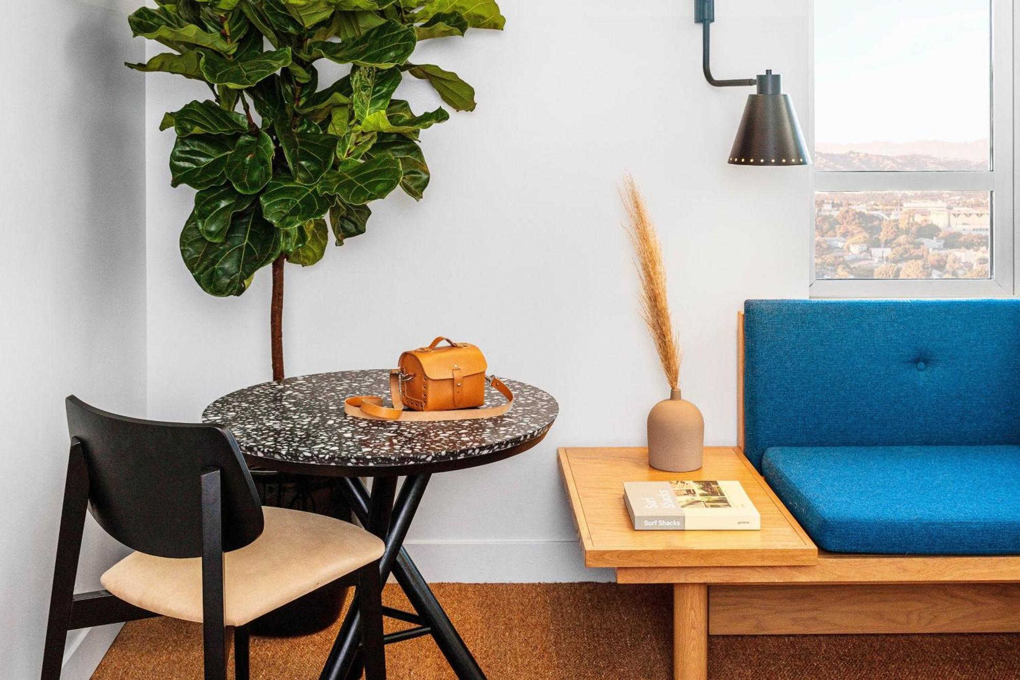 Hotel June West La, A Member Of Design Hotels لوس أنجلوس المظهر الخارجي الصورة